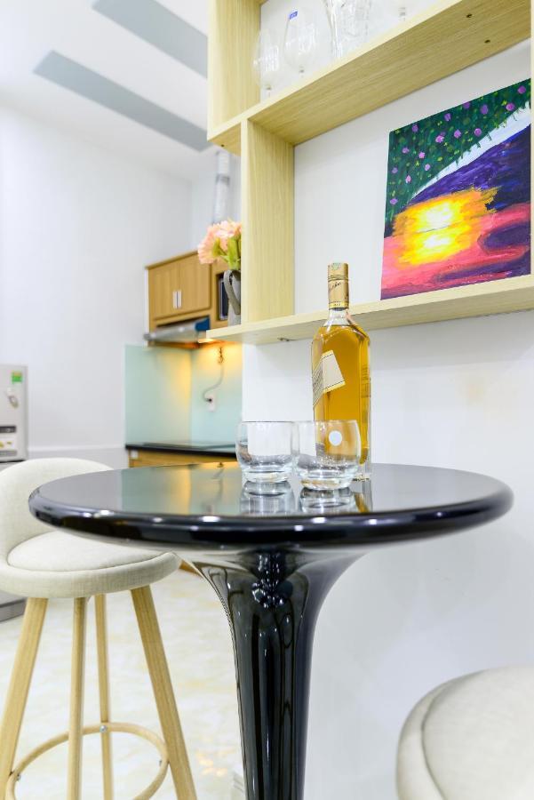 Estelle Boutique Apartment - Pink Cathedral Хошимин Экстерьер фото