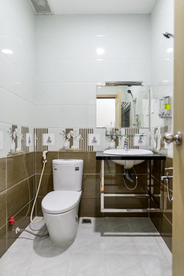 Estelle Boutique Apartment - Pink Cathedral Хошимин Экстерьер фото