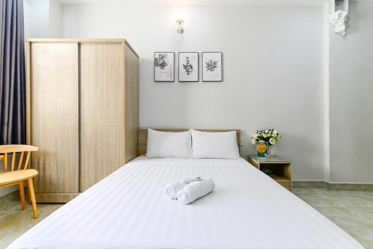 Estelle Boutique Apartment - Pink Cathedral Хошимин Экстерьер фото